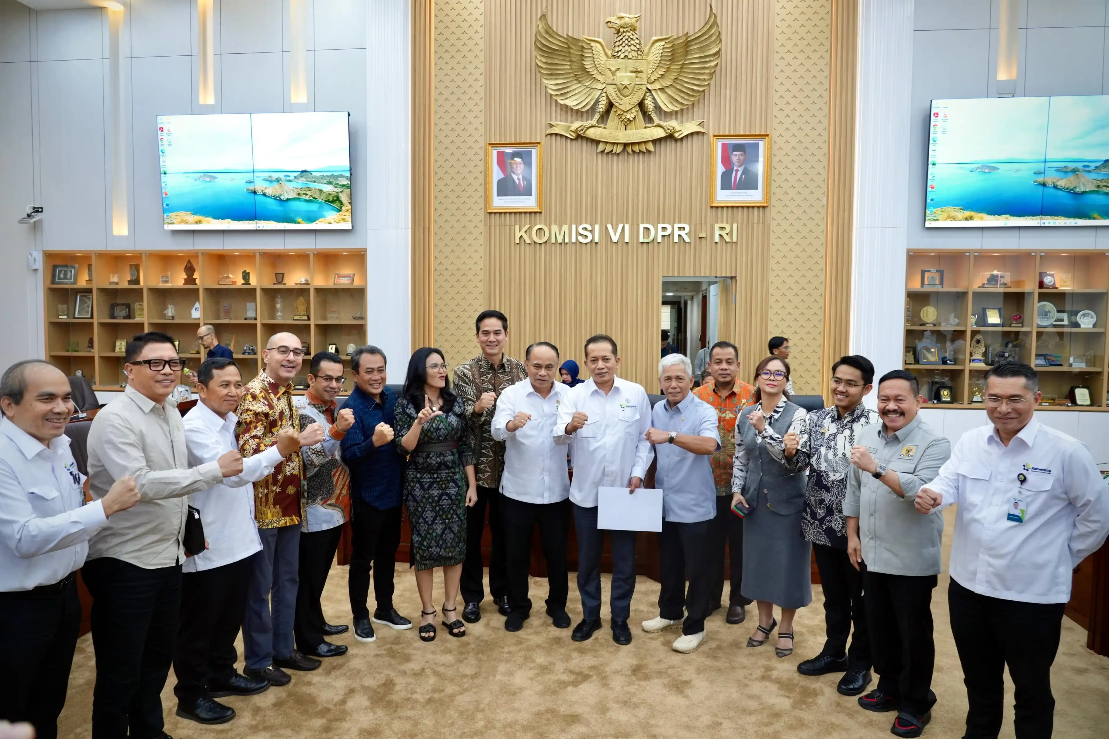 Raker Komisi VI dan Kemenkop