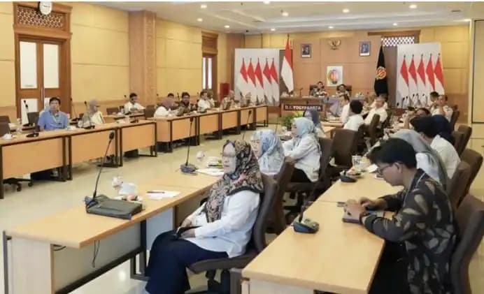 Rapat Koordinasi Isu Strategis Pariwisata Daerah Istimewa Yogyakarta (DIY)