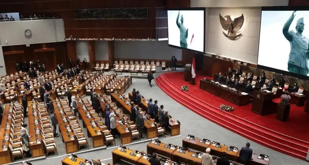 Rapat Paripurna DPR RI