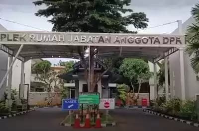 Rujab Anggota DPR RI Kalibata