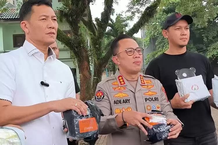 sabu kemasan teh cina