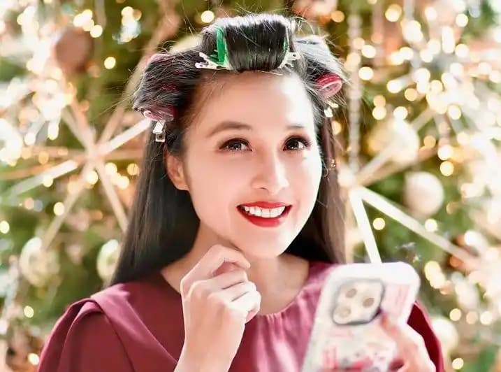 Sandra Dewi