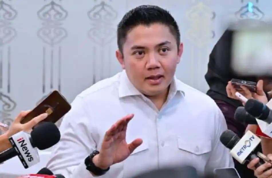 Teddy Ungkap Isi Pertemuan Prabowo dengan Eks Gubernur BI dan Tokoh Ekonomi