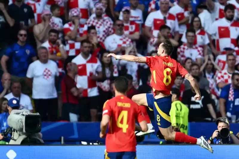 spanyol-kroasia