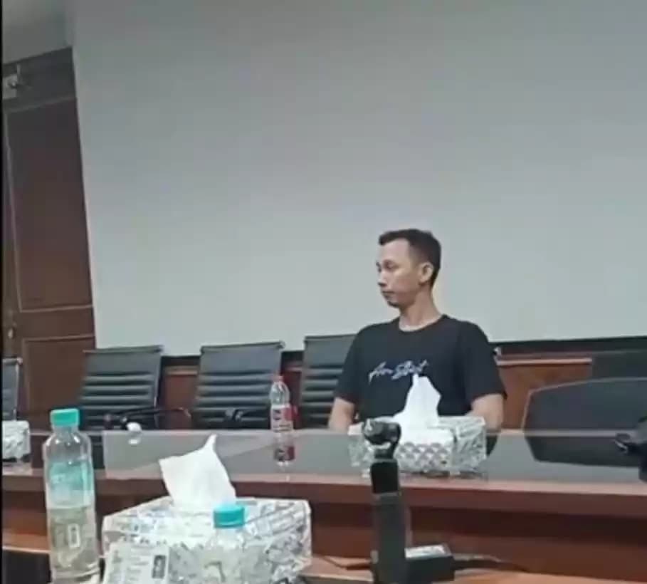Tampang Anggota Densus 88 Penguntit Jampidsus Febrie Adriansyah