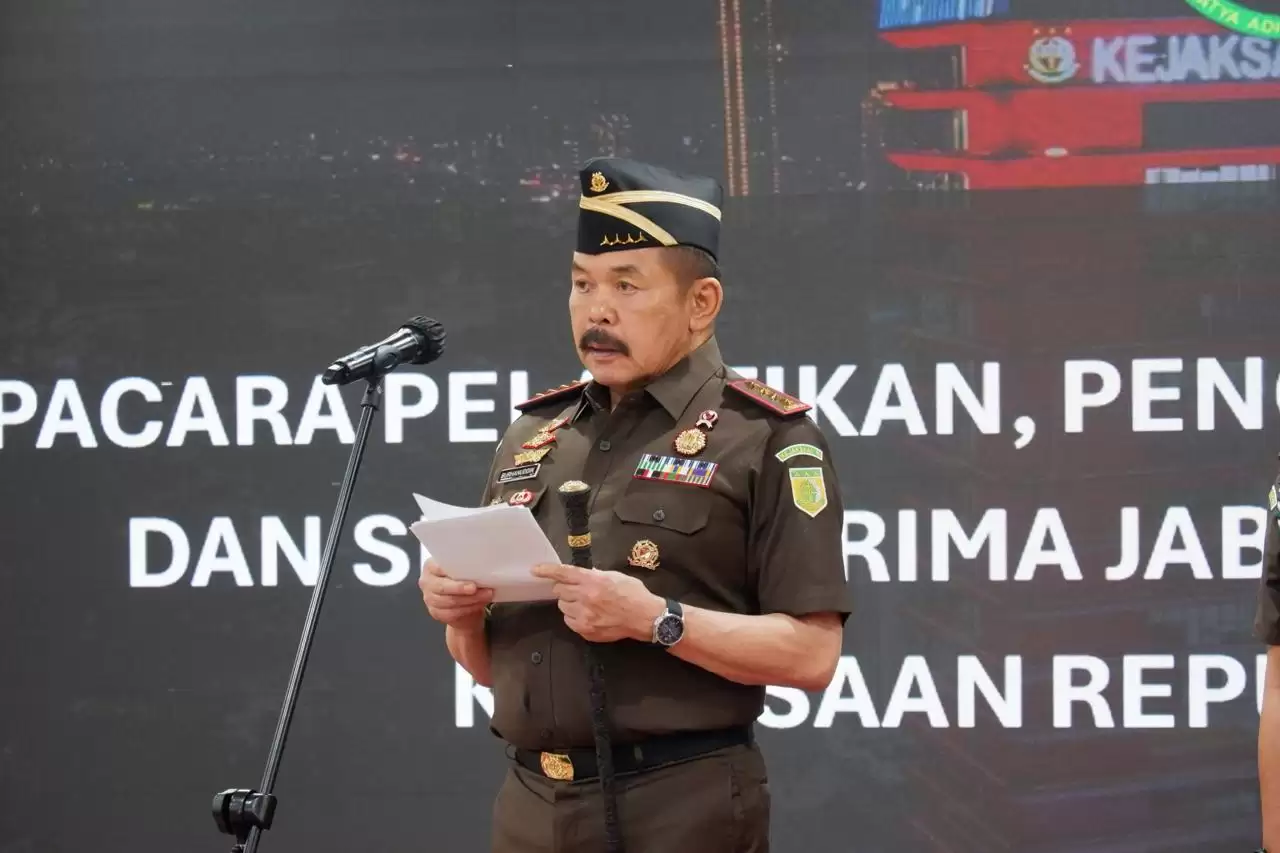 Jaksa Agung Lantik Kajati Bali dan DKI Jakarta2