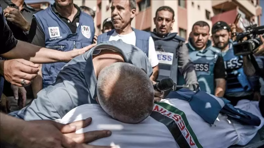 Pemakaman Jurnalis Palestina (Foto: Anadolu Agency)