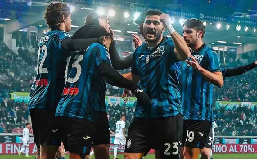Para pemain Atalanta merayakan gol 5-0 saat pertandingan Liga Italia melawan Frosinone [Foto: Instagram/@Atalantabc]
