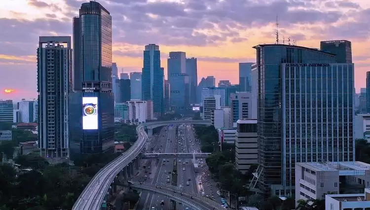Gedung Pencakar Langit (Foto: Instagram Jakarta terkini )