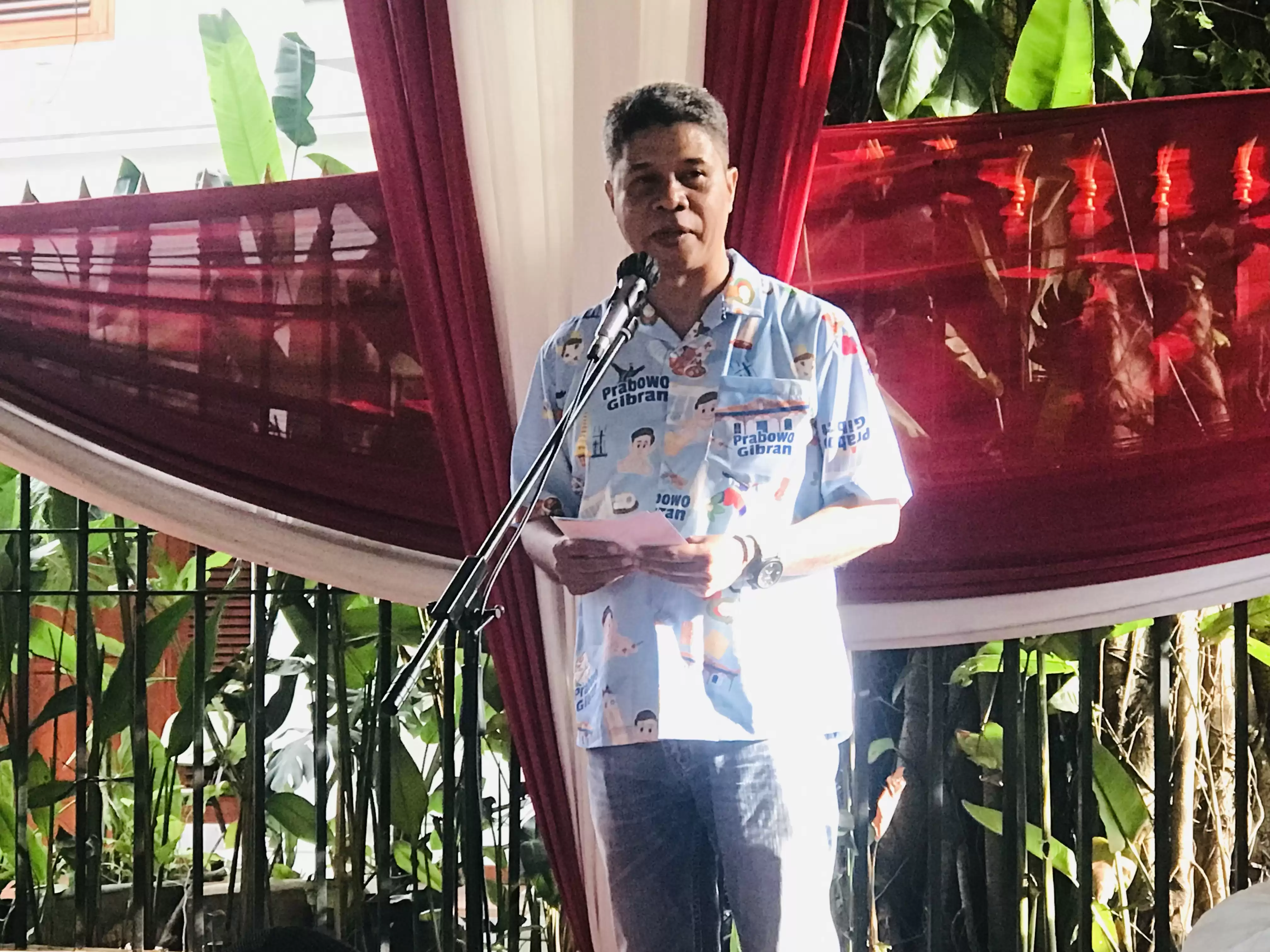 Wakil Ketua Tim Kampanye Nasional (TKN) Prabowo-Gibran, Dominggus Oktavianus saat sambutan pada acara Deklarasi Relawan Prabowo, Jakarta, Rabu (24/1). (Foto:MI/Zefry)