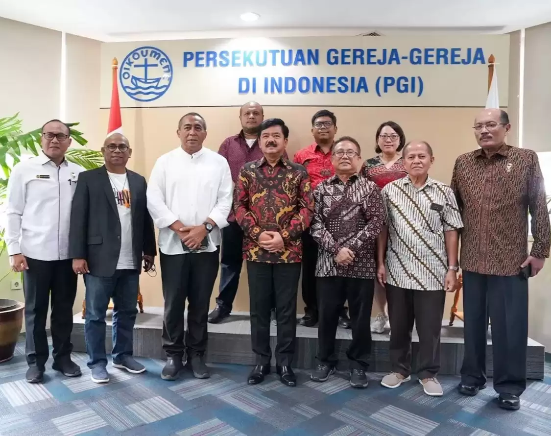 Menko Polhukam, Hadi Tjahjanto usai melakukan kunjungan kerja di kantor Persekutuan Gereja-Gereja di Indonesia (PGI) (Foto: Ist)