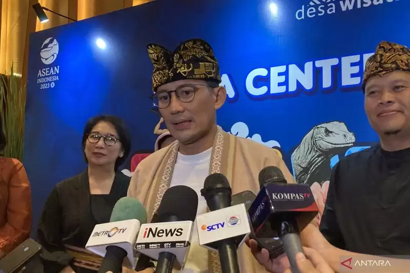 Menteri Pariwisata dan Ekonomi Kreatif Sandiaga Salahuddin Uno (Foto: Antara)