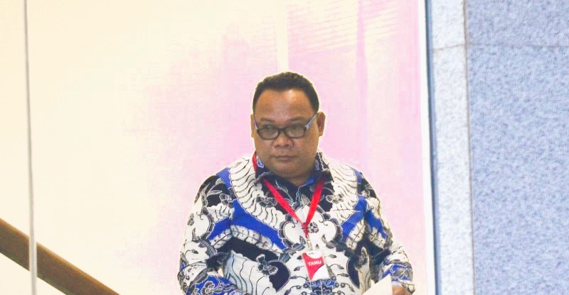 Sekretaris Daerah Provinsi Maluku Utara Samsudin Abdul Kadir penuhi panggilan penyidik KPK untuk diperiksa. (Foto: ANTARA)