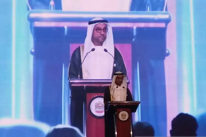 Duta Besar UAE Abdulla Salem Al Dhaheri, memberikan sambutan dalam acara peringatan Hari Nasional Uni Emirat Arab di Jakarta, Jumat (24/11). Hari Nasional UAE jatuh pada tanggal 2 Desember. (Foto: ANTARA/Cindy Frishanti)