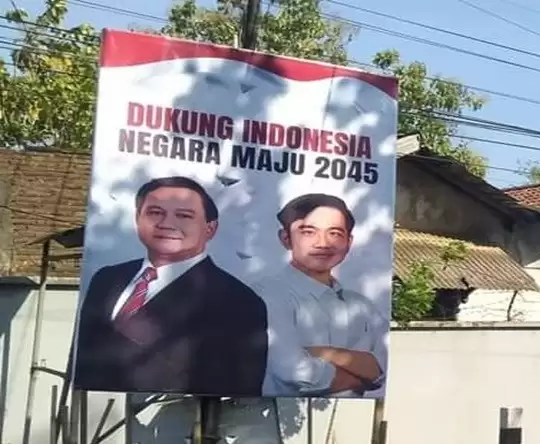 Baliho Prabowo dan Gibran (Foto: Ist)