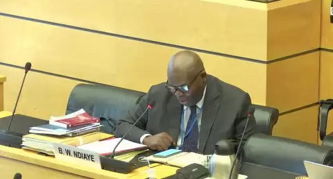 Anggota komite HAM PBB dari Senegal, Bacre Waly Ndiaye, saat berbicara dalam sidang ICCPR di Jenewa, Swiss, (12/3/2024). (Foto: UNTV)