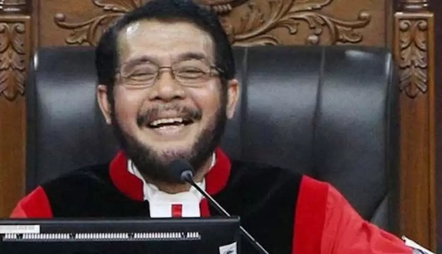 Hakim Mahkamah Komstitusi (MK) Anwar Usman [Foto: YouTube/@mahkamahkonstitusi]