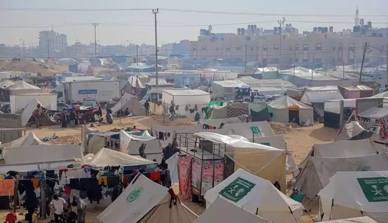 Tempat penampungan pengungsi warga Palestina di kota Rafah, Jalur Gaza Selatan [Foto: ANTARA/Xinhua/Rizek Abdeljawad/aa]