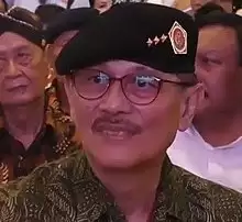 Letnan Jendral TNI (Purn) Soeyono [Foto: Wikipedia]
