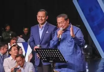 Presiden ke-6 RI Susilo Bambang Yudhoyono (SBY), dan  Ketua Umum Partai Demokrat Agus Harimurti Yudhoyono (AHY) [Foto: Instagram]