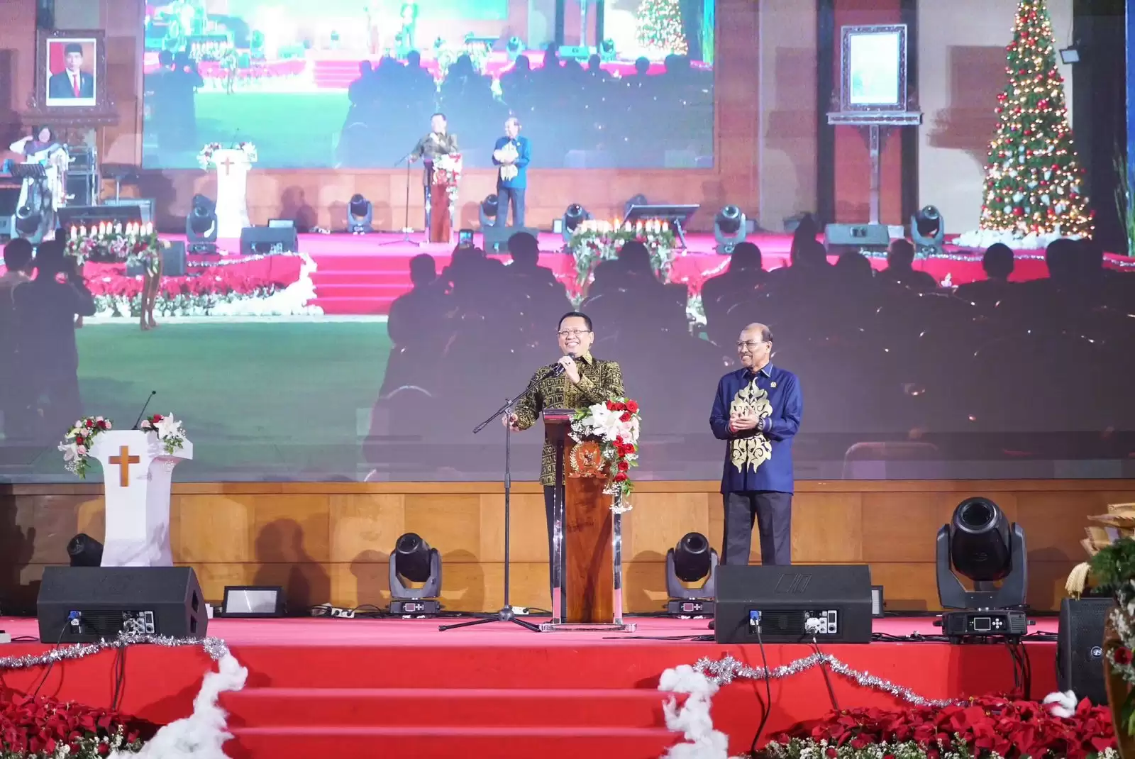 Ketua MPR RI Bambang Soesatyo saat menghadiri Perayaan Natal Bersama 2023 dan Tahun Baru 2024 MPR, DPR, dan DPD, pada Selasa (5/12). [Foto: Doc. MPR RI]