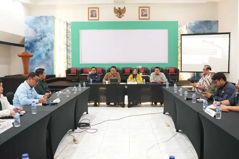 Rapat Koordinasi persiapan deklarasi komitmen untuk kemerdekaan pers di di Gedung Dewan Pers Jakarta, Rabu (17/1). [Foto: Antara]