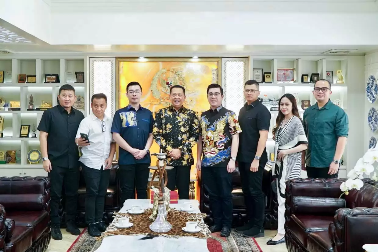 Ketua MPR RI Bambang Soesatyo (nomor empat dari kiri) [Foto: Doc. MPR RI]