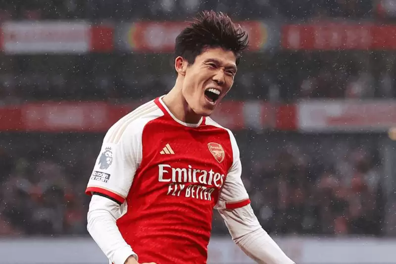 Arsenal perpanjangan kontrak bek asal Jepang, Takehiko Tomiyasu pada Rabu (20/3/2034). [Foto: ANTARA]