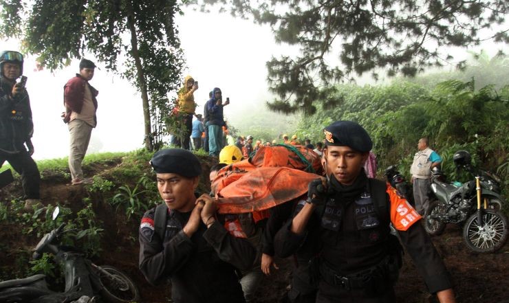 15 jiwa Meninggal Akibat Erupsi Gunung Marapi