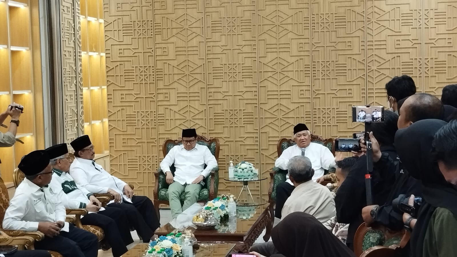 Pertemuan Antara Cak Imin dan Din Syamsuddin di DPP PKB. (Foto: Dok.PKB)
