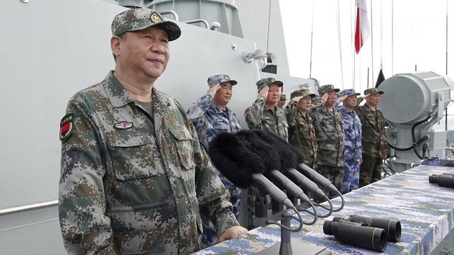 Presiden Xi Jinping kunjungi militer China usai latihan kepung Taiwan (Foto: AP)