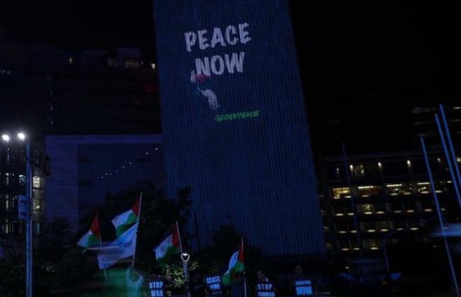 Aksi solidaritas untuk Palestina di kawasan Bundaran Hotel Indonesia, Jakarta, Jumat (3/11) malam (Foto: Ist)