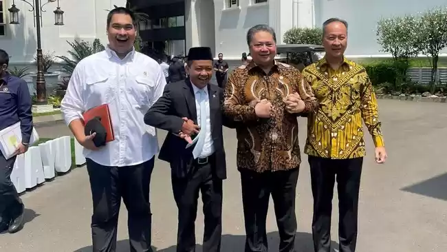 Ailangga Korupsi Minyak Goreng