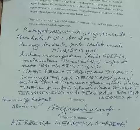 Tulisan tangan Megawati Soekarnoputri ke MK (Foto: dok MI)