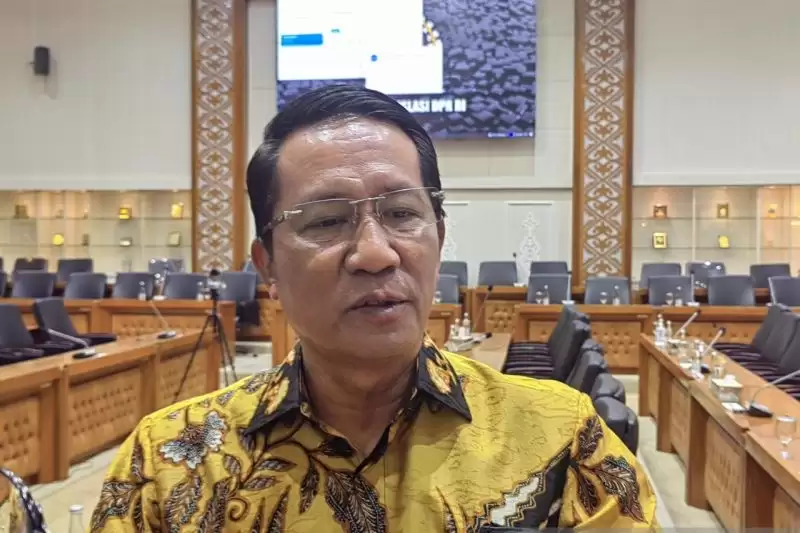 Ketua Badan Legislatif (Baleg) DPR RI, Supratman Andi Agtas usai rapat di kompleks parlemen, Senayan, Jakarta, Selasa (24/1/2023). [Foto: ANTARA]