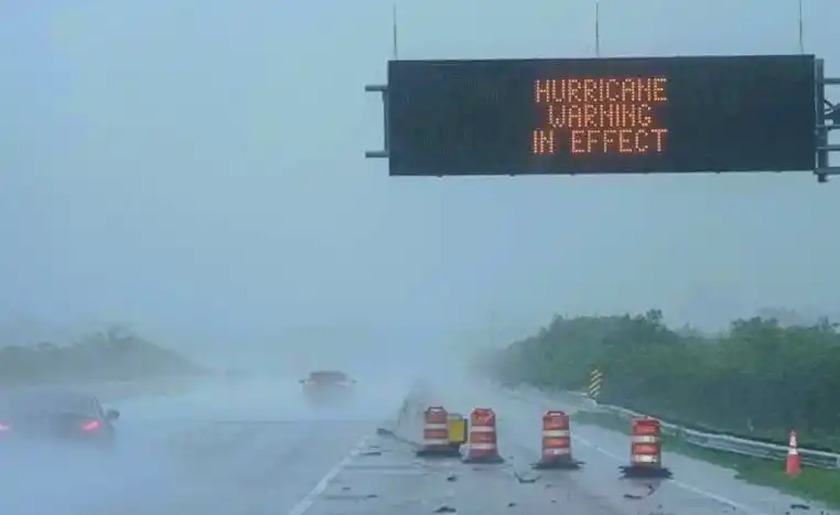 Badai Milton menghantam Florida. (Foto: Antara)