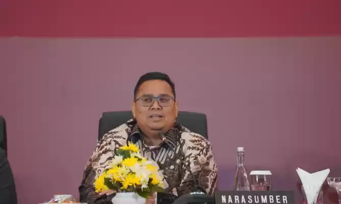 Ketua Bawaslu RI Rahmat Bagja dalam Rapat Koordinasi Analisis Data Ganda dan invalid menuju Penetapan Daftar Pemilih Sementara (DPS) Pilkada Tahun 2024 di Yogyakarta, Minggu (4/8/2024). (Foto: Bawaslu)