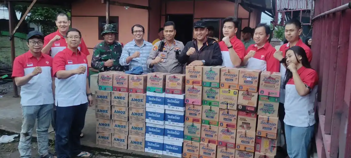 Senator Penrad Siagian Bawa Dukungan Kemensos ke Patumbak [Foto: Doc. DPD RI]