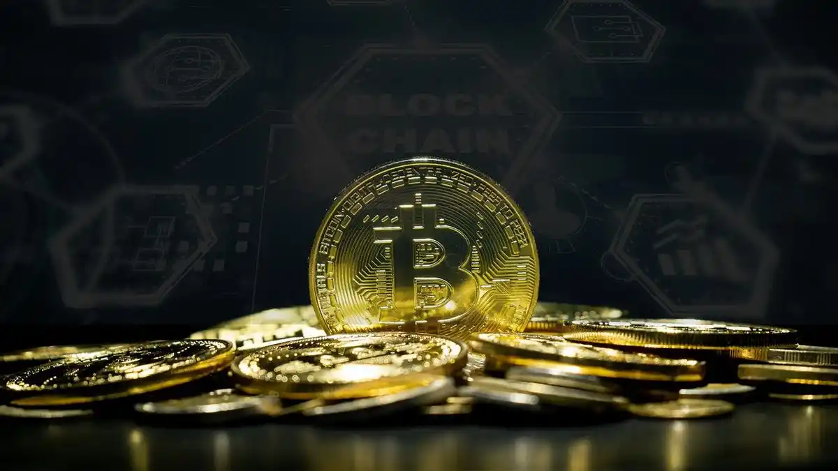 Bitcoin Lampaui 1,77 Triliun Dolar AS, Jadi Aset Digital Terbesar ke-8 Dunia [Foto: Repro]