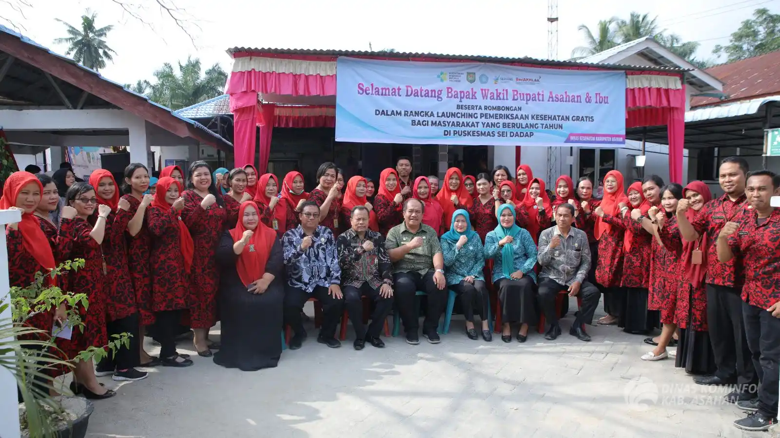 Bupati Asahan, Surya dan Wakil Bupati Asahan, Taufik Zainal Abidin Siregar, melauching Pemeriksaan Kesehatan Gratis (PKG), Kamis (13/2/2025).