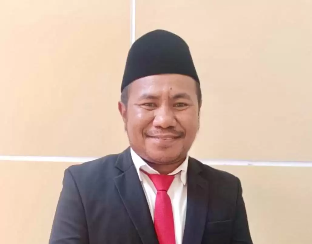 Kepala Biro Adpim Malut Rahwan K. Suamba (Foto: MI/RD)