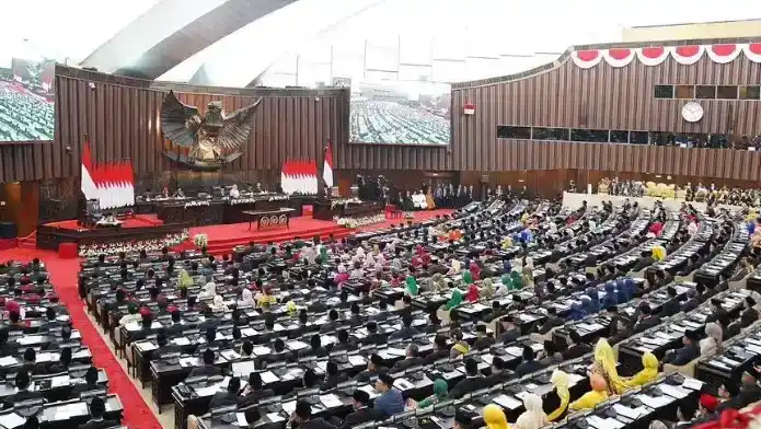 Suasana pelantikan anggota DPR RI masa jabatan 2024-2029 di Jakarta (Foto: Dok MI/Aswan)