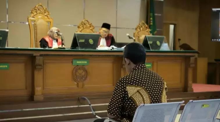 Eks Wali Kota Bandung Yana Mulyana divonis empat tahun penjara  terkait proyek Bandung Smart City [Foto: ANTARA/Rubby Jovan]