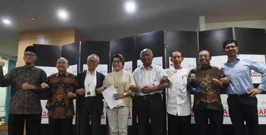 Para mantan pimpinan KPK mengingatkan Jokowi agar kembali ke standar moral dan etika (Foto: Istimewa)
