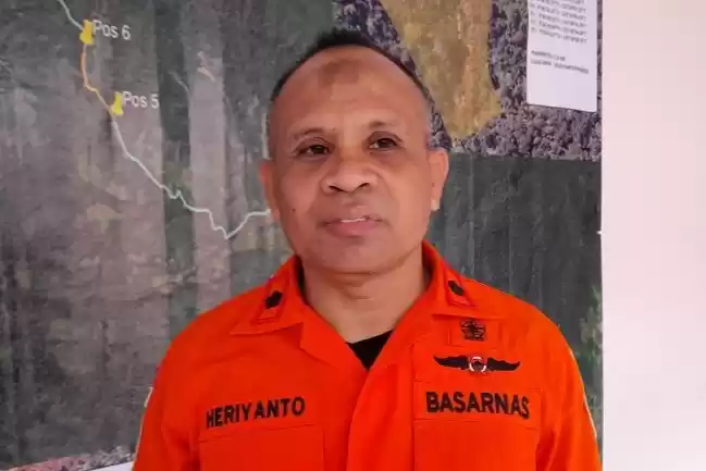 Kepala Kantor Pencarian dan Pertolongan Gorontalo Hariyanto terkait pencarian korban longsor. (Foto: Antara)