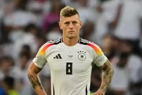 Reaksi gelandang Jerman Toni Kroos di akhir pertandingan perempat final UEFA Euro 2024. (Foto: Antara)