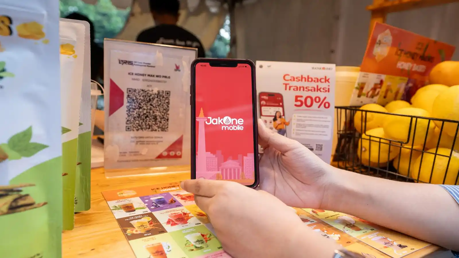 Bank DKI Raih Penghargaan Indonesia Best Bank 2024 [Foto: Doc. Bank DKI]