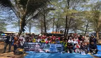 Mahasiswa KKNT IPB Gelar FESTAKARYA di Pantai Wuni Melodi, Desa Miritpetikusan, Kecamata Mirit, Kabupaten Kebumen [Foto: Ist]