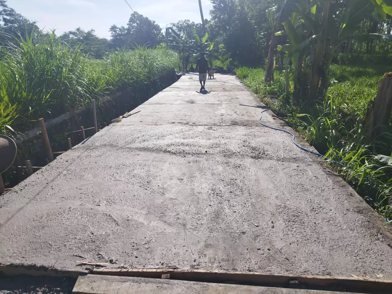 JUT di Munggalan, Desa Karangsono, Kecamatan Kanigoro yang sudah dilakukan pembangunan. (Foto: MI/JK)