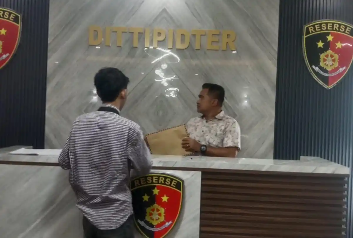 Lembaga Jaringan Aktivis Anoa Nusantara (Janusa) melaporkan dugaan pertambangan tanpa izin ke  Ditipidter Bareskrim Polri (Foto: Dok MI)